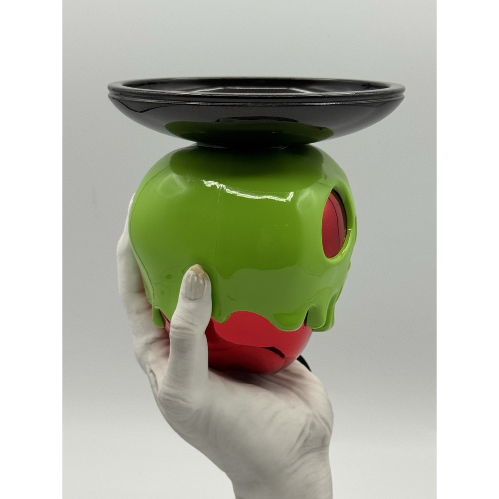 Bath & Body Works Disney Villains Poison Apple Skull Pedestal Candle Holder - Picture 4 of 16